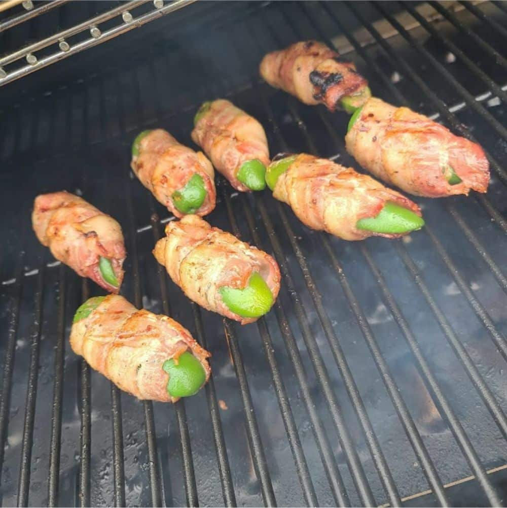 Bacon Wrapped Beef and Horseradish Jalapeno Poppers