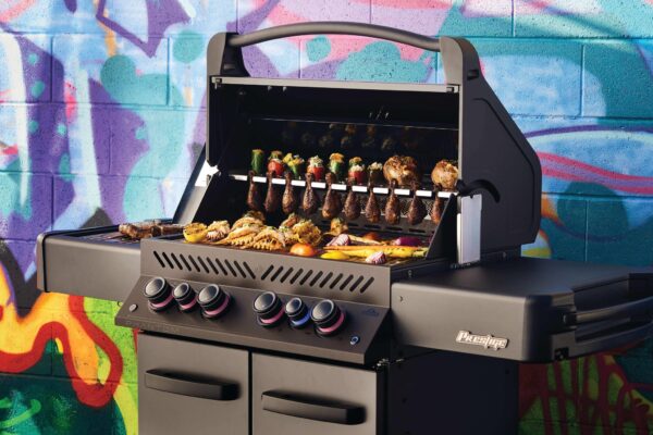 Napoleon PHANTOM Prestige® 500 Propane Grill with Infrared Side and Rear Burner - Image 3